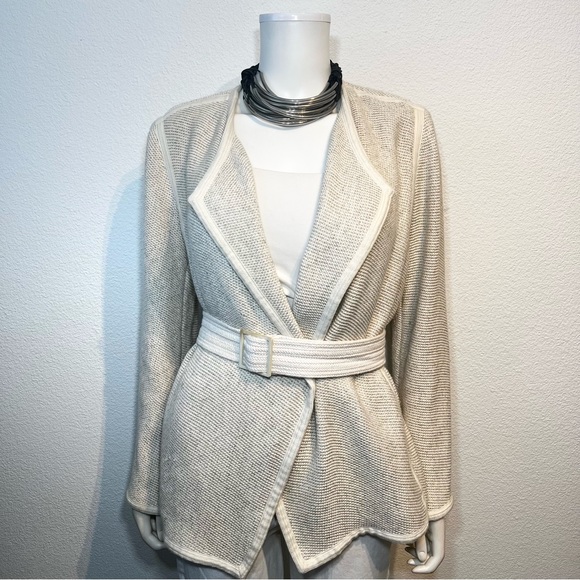 VINCE. Belted Soft Tweed Cotton-Blend Robe Jacket in Cream Beige • Blogger Fav! - Picture 5 of 13